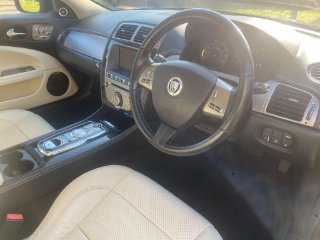 /photos/9830/3a813498-6d21-44b6-a447-fe5b549a8b96_i320x240.jpg