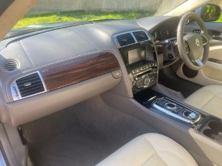 /photos/9830/9a7242ac-cebf-4385-a027-bba331944d7c_i320x240.jpg