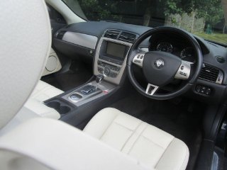 /photos/9830/c619892d-7c2b-43cf-9f00-1697a69f3eee_i320x240.jpg