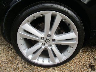 /photos/9830/db0fe8bf-a0f1-4f8c-9b1d-afd1a7028bf5_i320x240.jpg